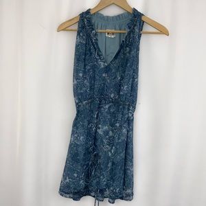 Women’s Converse One ⭐️ Star Tie Around Top ~ Size XL